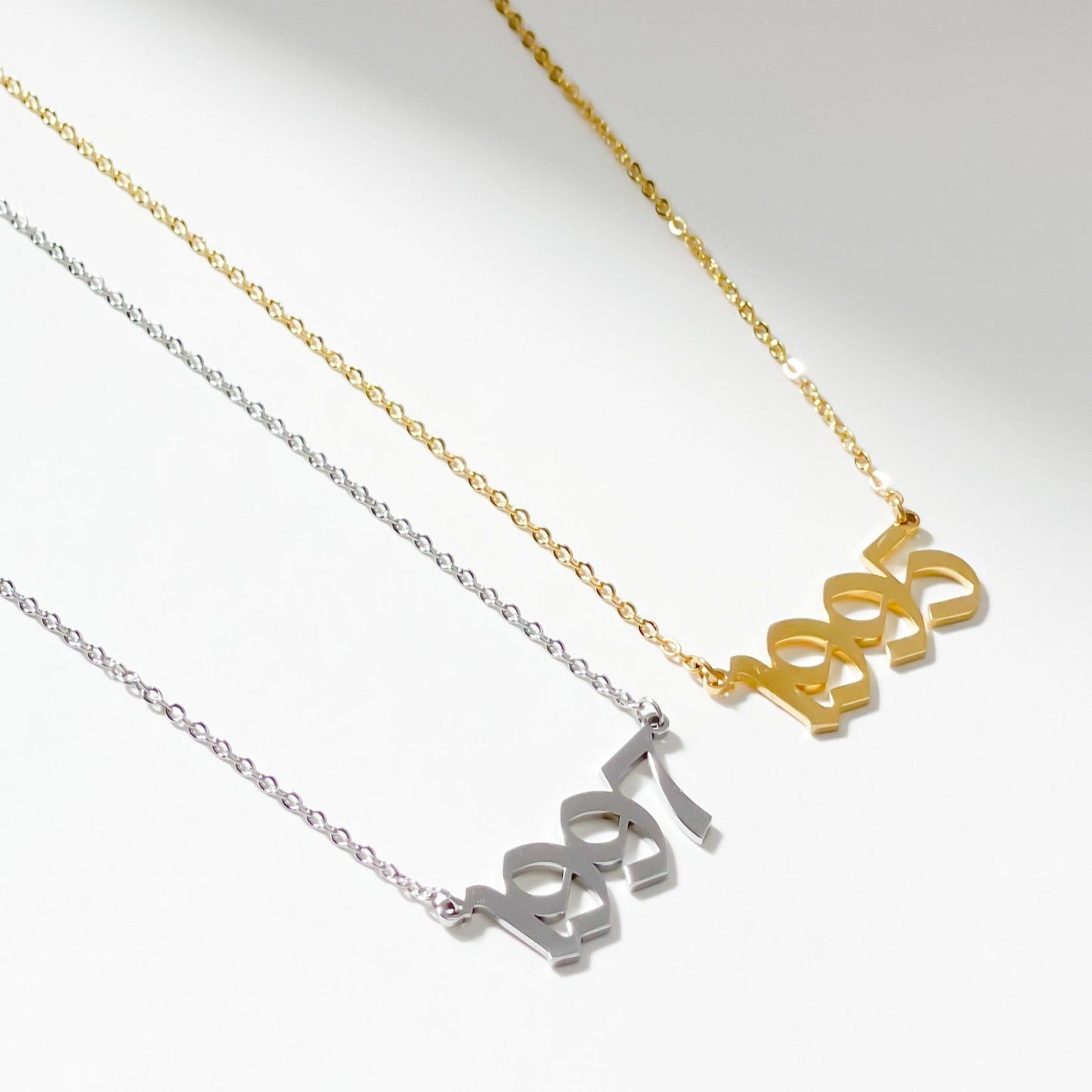 THE ORIGINAL BIRTH YEAR NECKLACE Rosoki