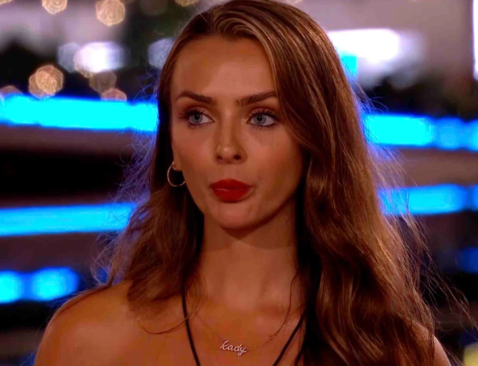 Where is Kady McDermott's Love Island Name Necklace From? Find Out Here. - ROSOKI